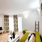 Taboo Duplex