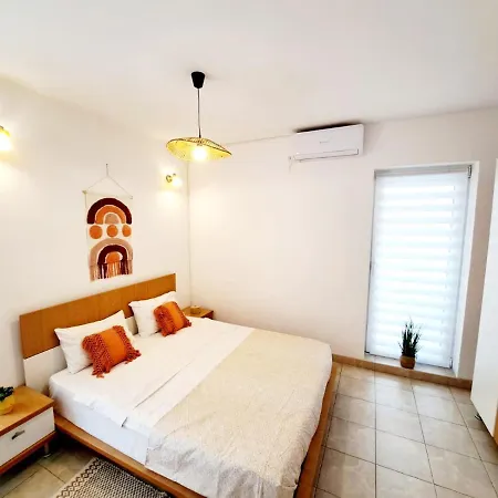 Taboo Duplex *