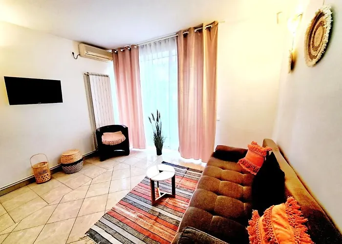 Apartment Taboo Duplex *