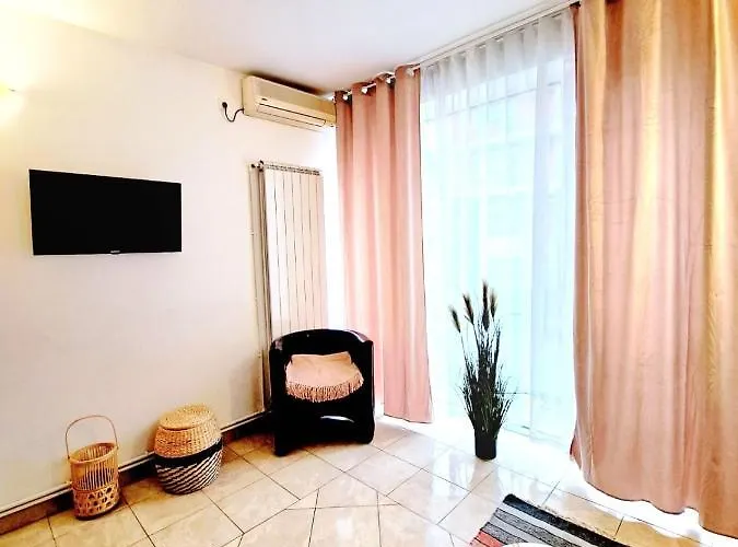 Apartment Taboo Duplex *