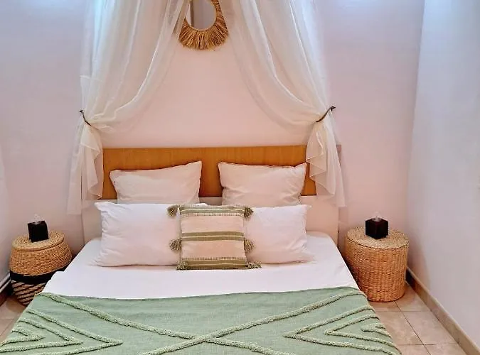 アパート Taboo Duplex エフォリエ・ノルド